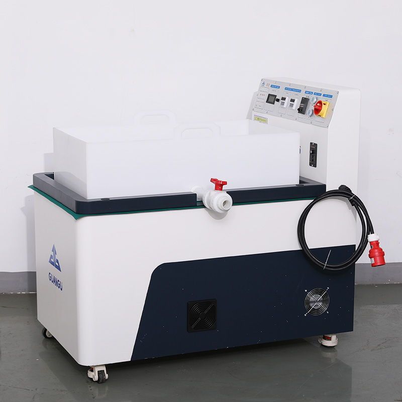 大型金屬拋光機(jī) 大型金屬拋光機(jī)