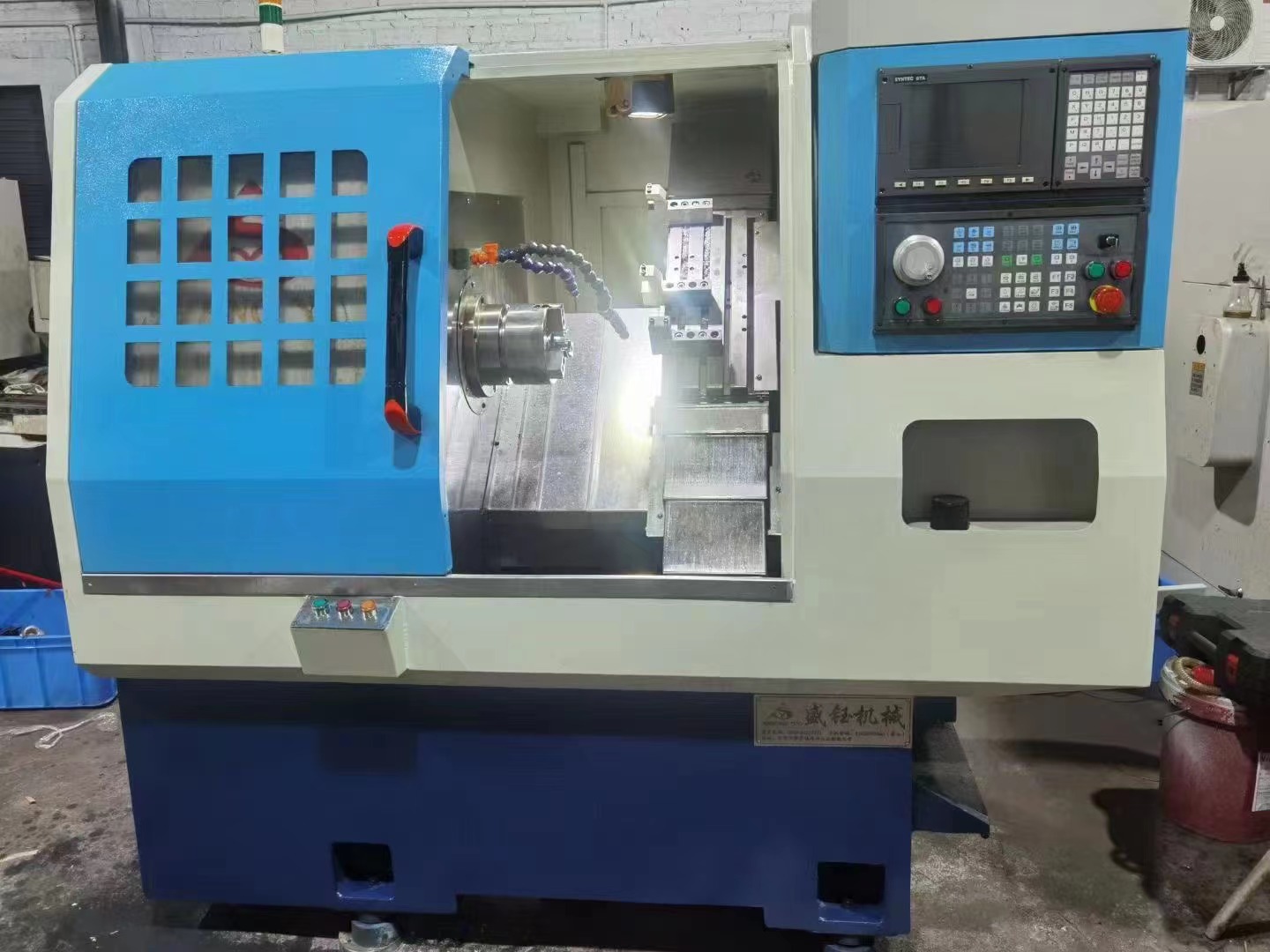 CNC加工機床 CNC加工機床